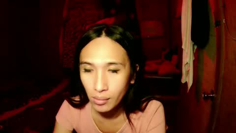 Snapshot of zhak_cannabix_16 chatting on 11.04.25 Rai Lil online show from 11.04.25