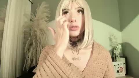 zhally_dee online show from 06.13.26