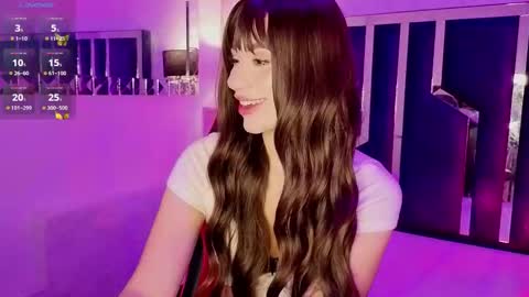 Snapshot of zharaluxie chatting on 11.16.25 Zhara online show from 11.16.25