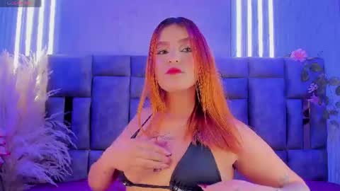 Zhara Rousse online show from 06.08.26
