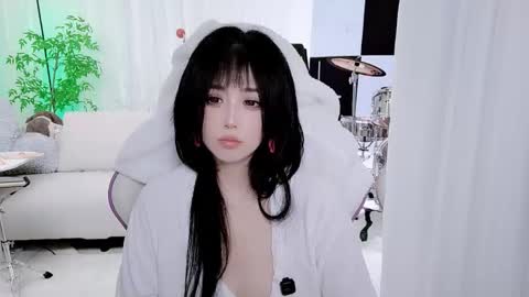 zhen online show from 11.19.25