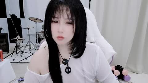 Snapshot of zhen0 chatting on 04.20.26 zhen online show from 04.20.26