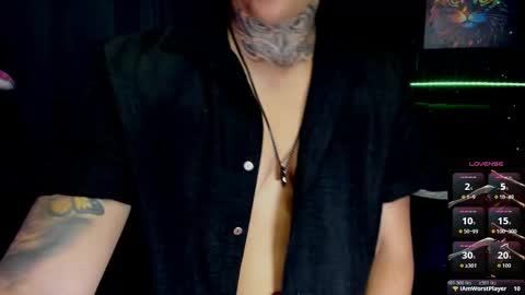 zhoestrong online show from 10.23.25