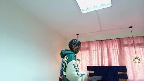 Zia Green online show from 02.06.25