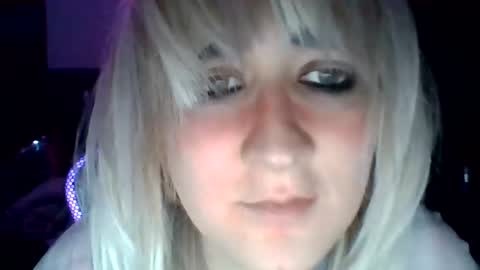 Snapshot of zielloos chatting on 12.29.24 Zielloos online show from 12.29.24