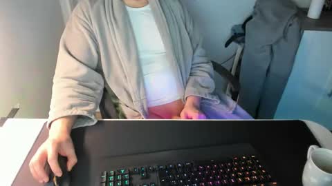 Snapshot of ziemlichflutschig chatting on 02.04.25 ziemlichflutschig online show from 02.04.25