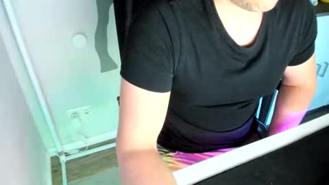 Snapshot of ziemlichflutschig chatting on 05.12.26 ziemlichflutschig online show from 05.12.26