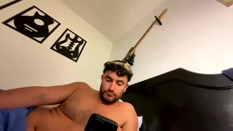 Snapshot of ziir2 chatting on 02.10.25 Ziir online show from 02.10.25