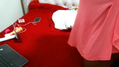 Miss Zindzi online show from 06.11.26