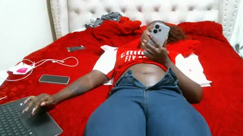 Miss Zindzi online show from 06.30.26