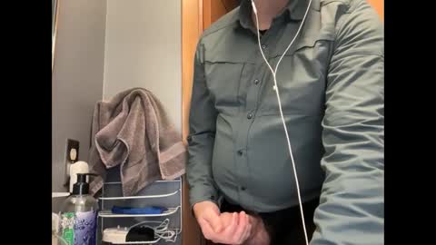 Snapshot of zinger283069 chatting on 12.09.24 zinger283069 online show from 12.09.24