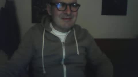 Snapshot of zino9372 chatting on 03.26.26 zino9372 online show from 03.26.26