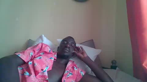 Zlatann2012 online show from 11.17.25