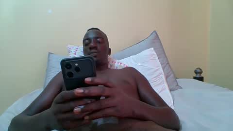 Snapshot of zlatann2012 chatting on 01.18.26 Zlatann2012 online show from 01.18.26