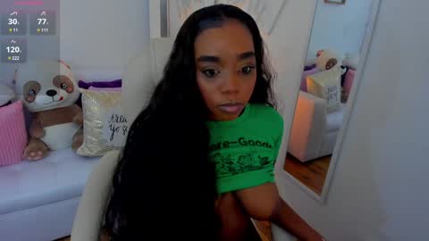 Zobe Love online show from 01.17.25