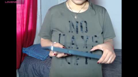 Snapshot of zoe_bronw chatting on 12.05.24 Zoe Bronw online show from 12.05.24