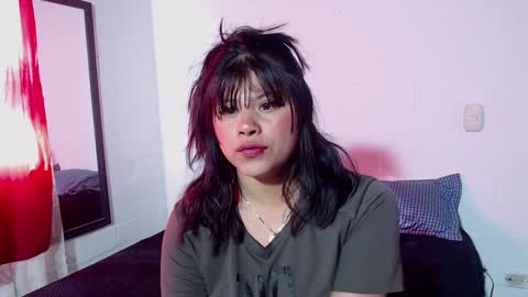 Snapshot of zoe_bronw chatting on 01.27.25 Zoe Bronw online show from 01.27.25