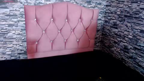 Zoe Bronw online show from 12.01.25