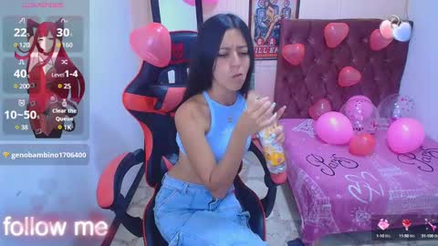 Snapshot of zoe_connor19 chatting on 02.12.25 Z O E online show from 02.12.25