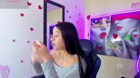 Z O E online show from 06.23.26