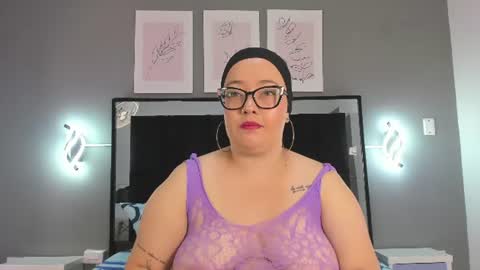 zoe_curvyy online show from 07.09.26