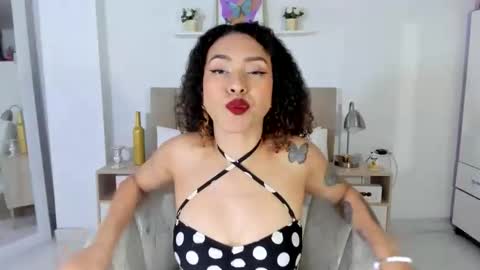 Zoe Gruber online show from 05.30.26