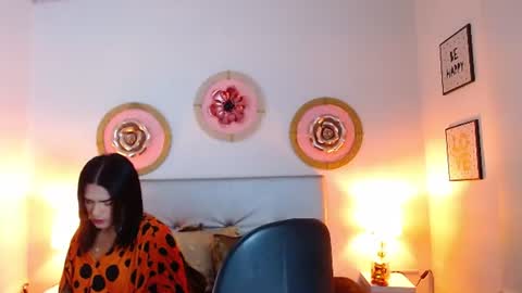 zoe_hecate online show from 07.04.26