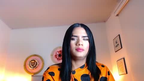 zoe_hecate online show from 07.06.26