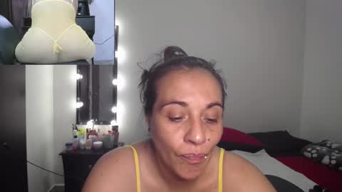 zoe hotxxx online show from 02.20.25