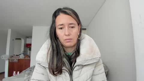 Snapshot of zoe_jeane_beker chatting on 04.17.26 ZOE online show from 04.17.26
