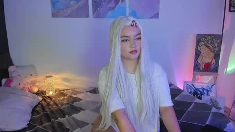 Snapshot of zoe_jhonson2 chatting on 03.07.25 zoe online show from 03.07.25