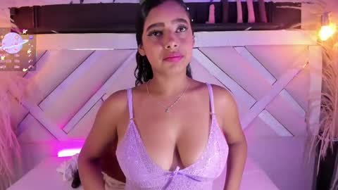Zoey  online show from 05.26.26