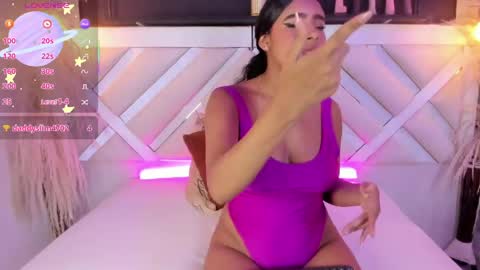 Zoey  online show from 06.05.26