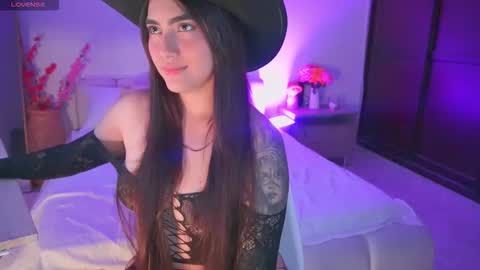 Marilin online show from 11.15.25