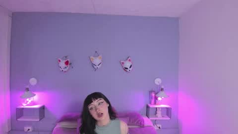 Snapshot of zoe_lynch_ chatting on 09.29.25 Zoe Lynch online show from 09.29.25