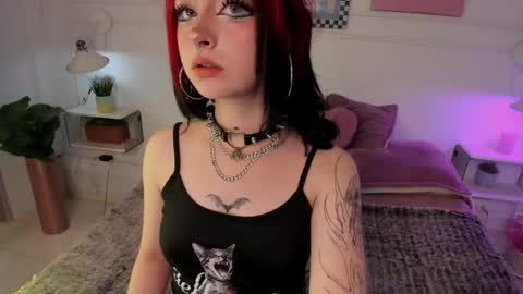 Zoe Lynch online show from 05.06.26