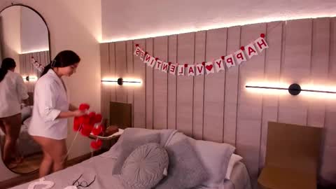 zoe_mhendez online show from 02.14.26