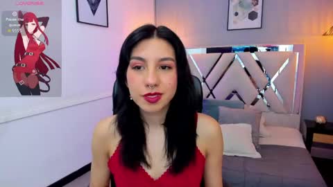 zoe_moreau online show from 04.15.26