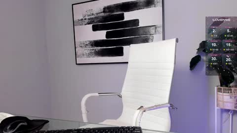 Zoe Olsen online show from 02.09.25