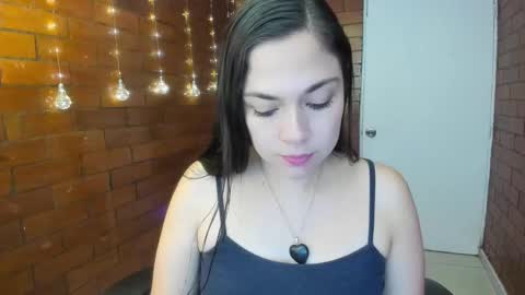 Zoe  online show from 11.21.25