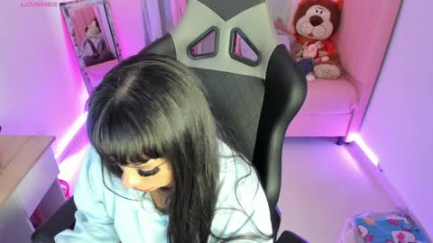 zoe_sullivan_ online show from 02.03.25