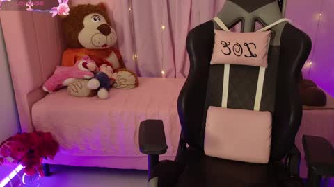 zoe_sullivan_ online show from 06.01.26