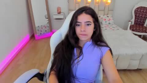 Snapshot of zoe_turnner_18 chatting on 02.24.25 Zoe online show from 02.24.25