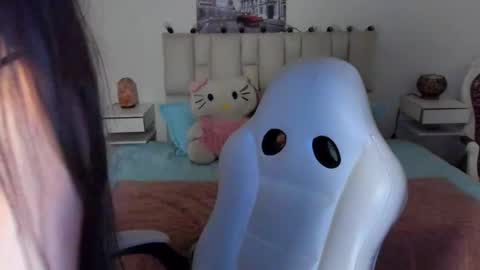 Snapshot of zoe_turnner_18 chatting on 09.30.25 Zoe online show from 09.30.25