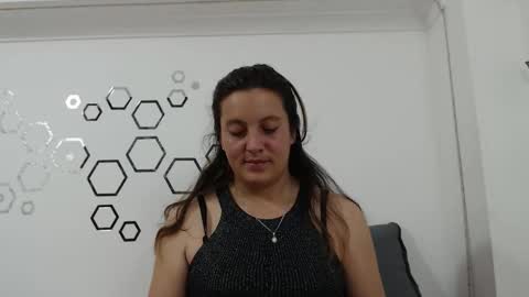 Carolina online show from 10.06.25