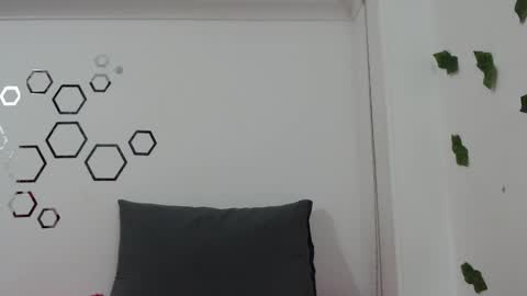 Carolina online show from 10.27.25