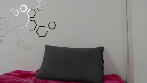 Carolina online show from 11.03.25