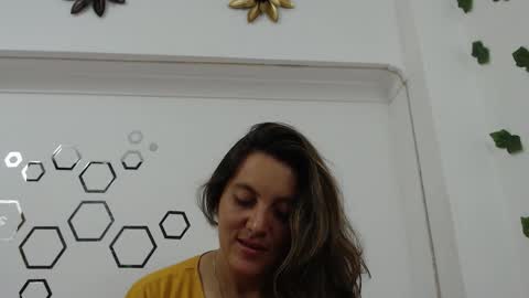 Carolina online show from 11.06.25