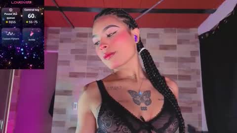 Snapshot of zoee_dolcee chatting on 02.13.26 Catt online show from 02.13.26