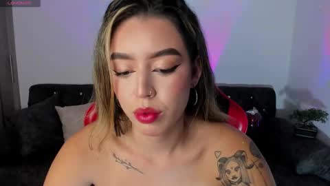  zoee jackson online show from 11.21.25